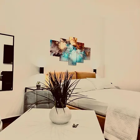 Elene Boutique فندق مبيت وإفطار باليرمو